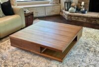 Low profile coffee table for modern decor