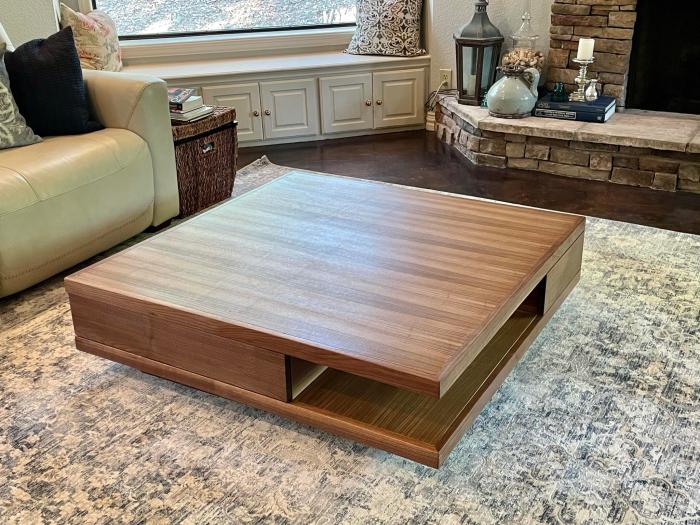 Low profile coffee table for modern decor