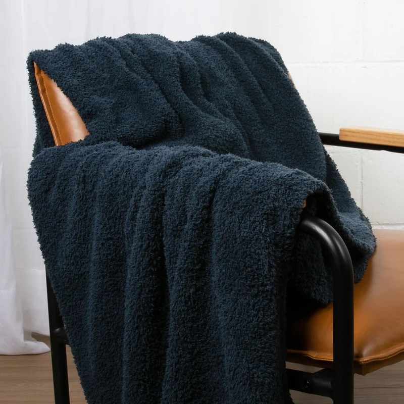 Plush throw blanket set for sofa
